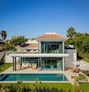4our villas - key ready